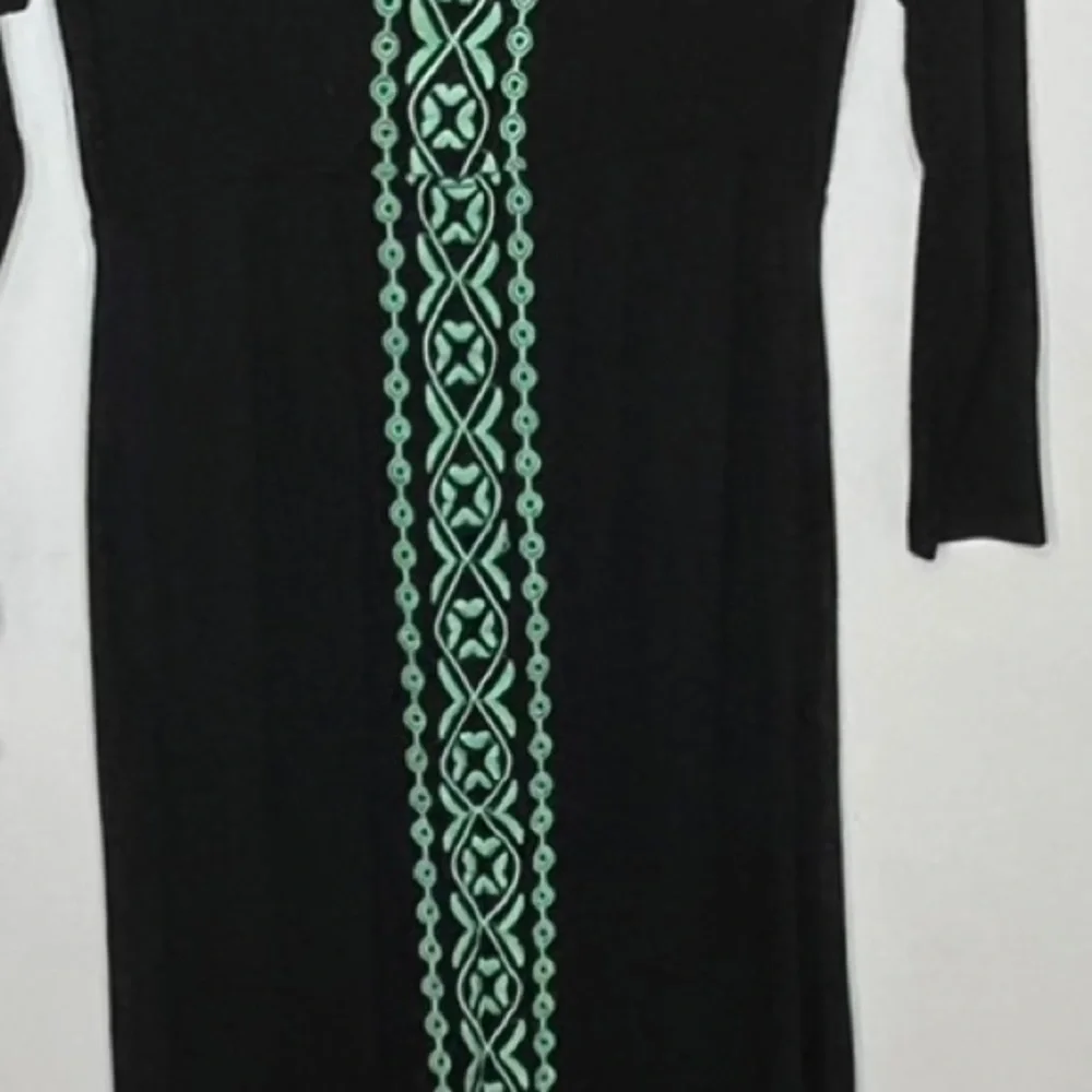 UNCLE FRANK Embroidered Bohemian Maxi Dress - Picture 3 of 8